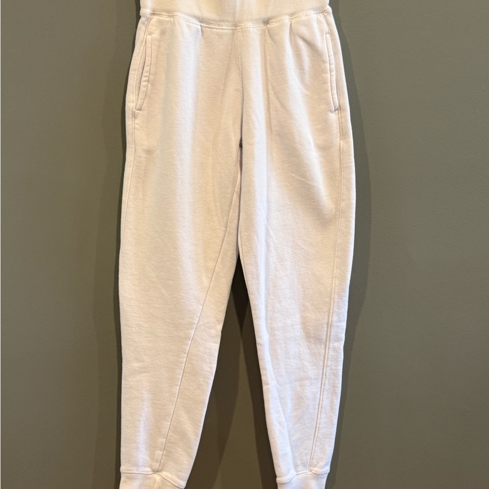 *GENTLY WORN* Women's Size XS esstive Joggers